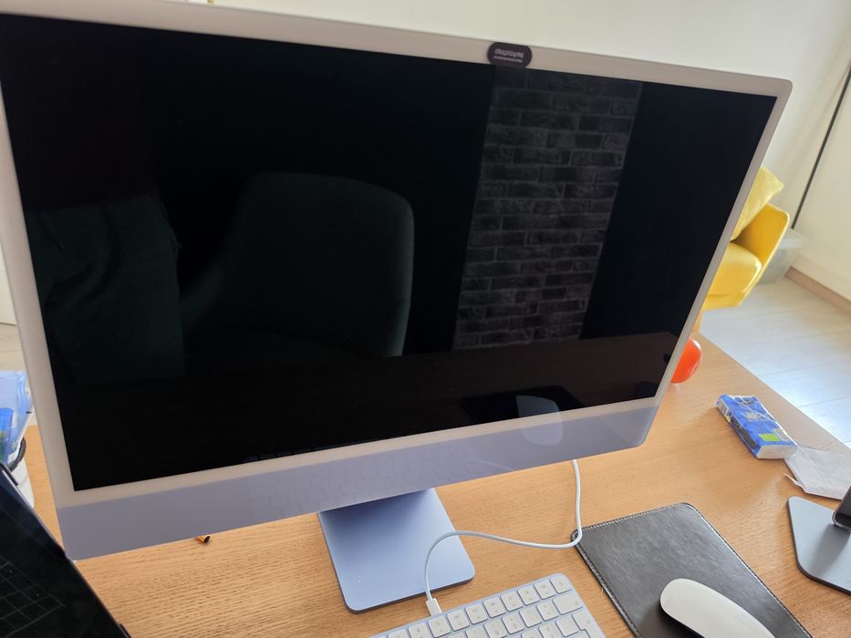 Imac M1 512gb. Problema no caboflex