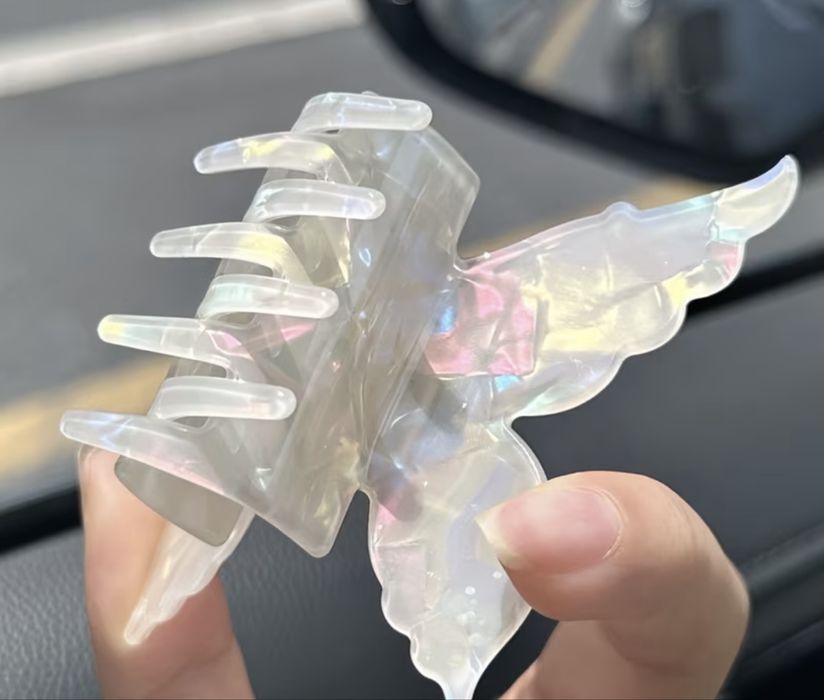 Заколки для волосся