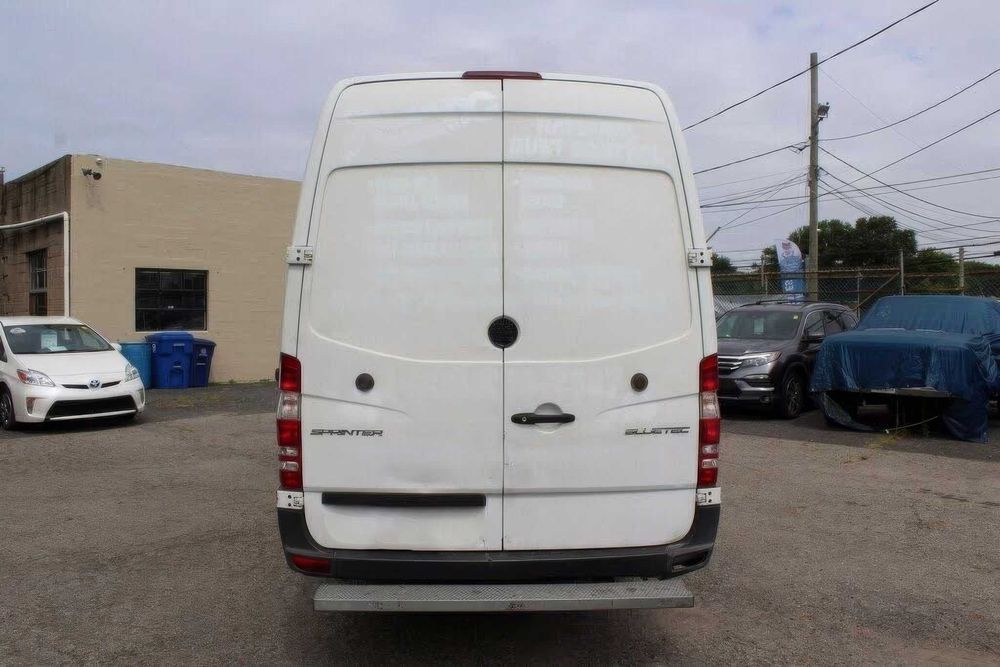 Mercedes-Benz Sprinter      2015