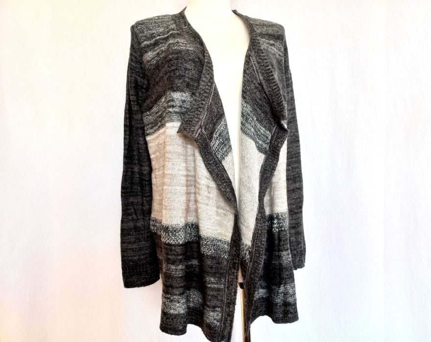 Kardigan damski Sweter r. 38-40 Paski NOWY