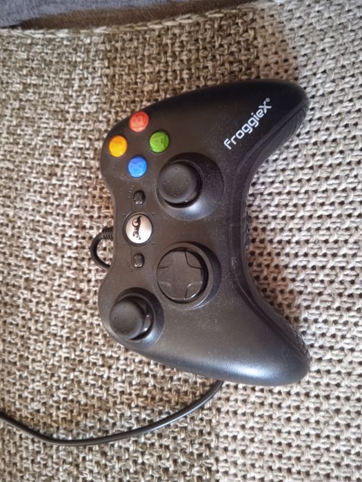 Xbox 360 +2 pady +gier