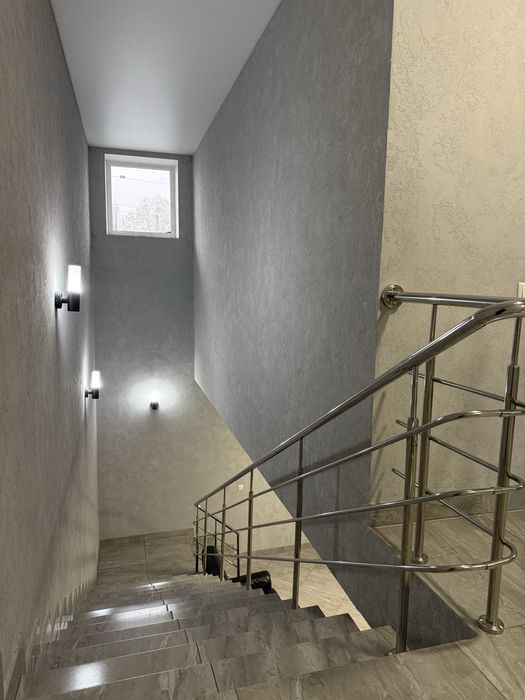 Продається сучасна нова «СТО»