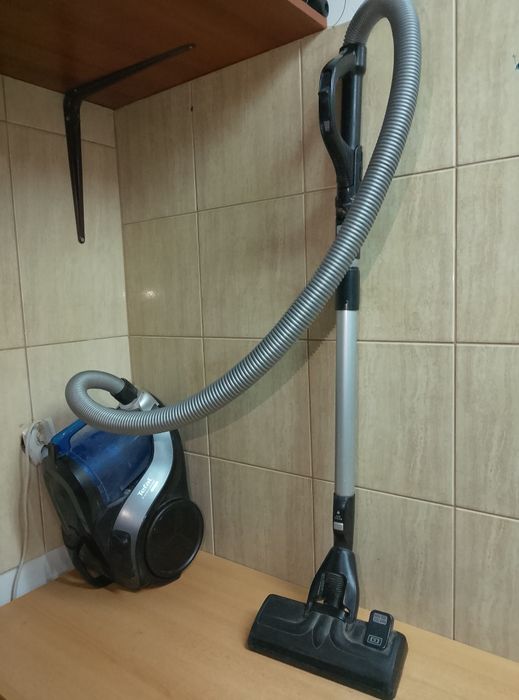 Odkurzacz bezworkowy cyklonowy TEFAL 750W