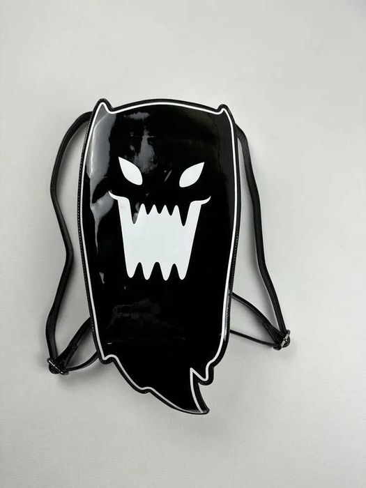 Лаковий рюкзак killstar