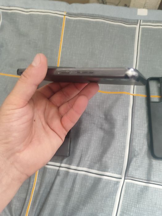Samsung galaxy S22 8/256