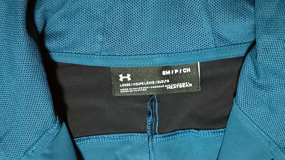 Damska krótka kurtka UNDER ARMOUR r.S stan idealny