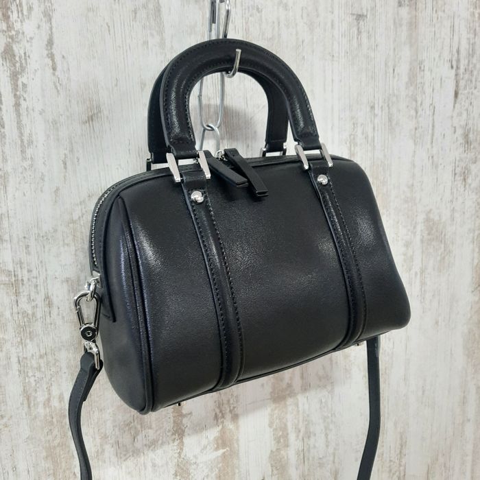 Шкіряний клатч чорний