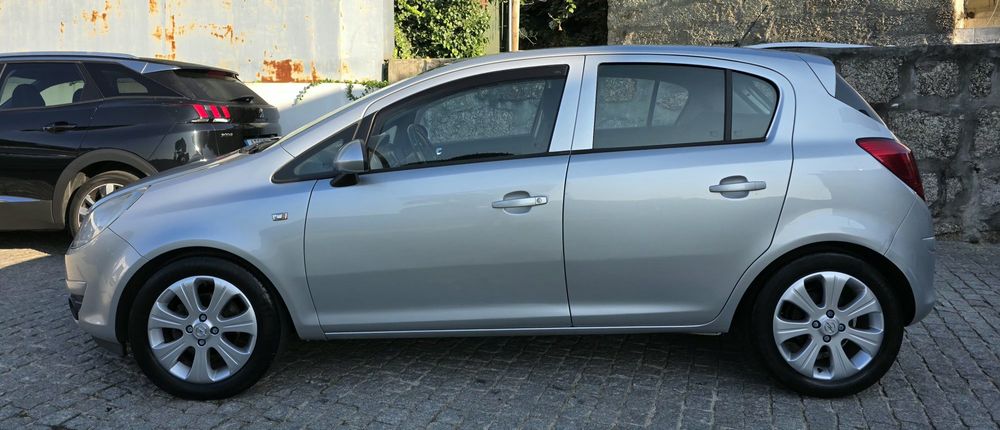 Opel Corsa — fotografia 3
