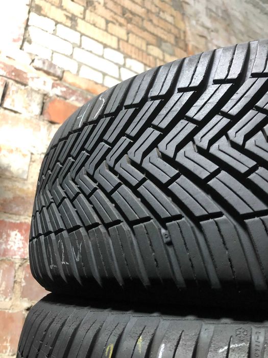 Шини 205/55 R17 Continental All Season Cpntact