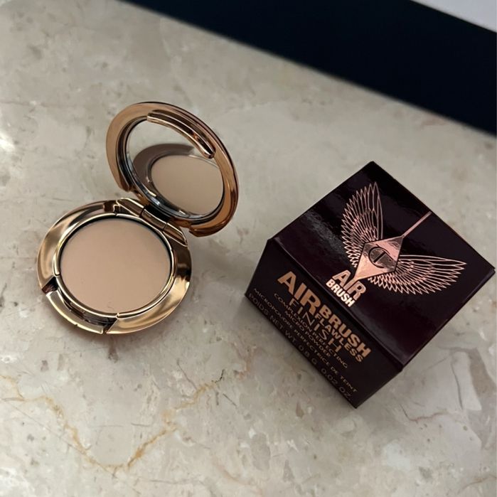 Charlotte Tilbury mini puder Airblush flawless finish nowy! Oryginalny!