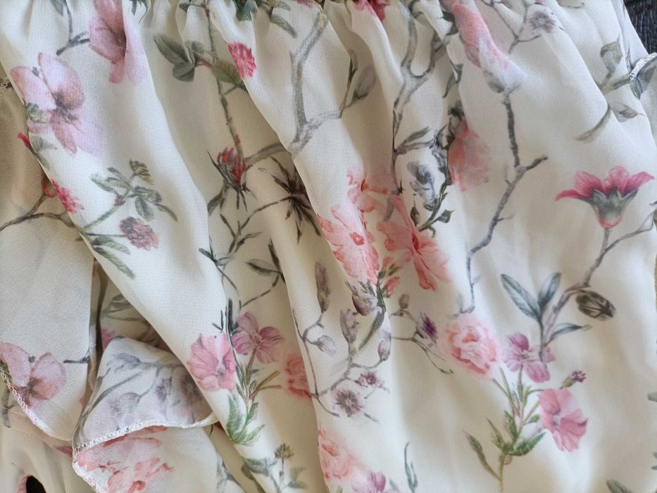 Vestido Midi Floral