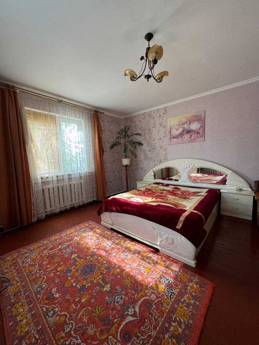 Будинок в передмісті Чернігова