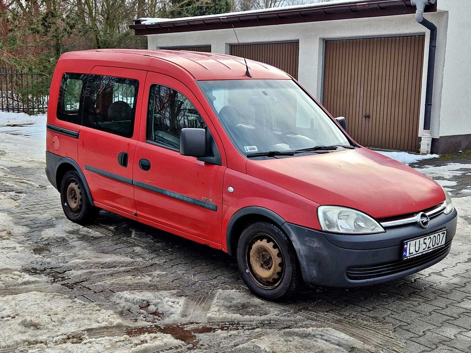 Opel Combo C Tour 1.6 benzyna 2002