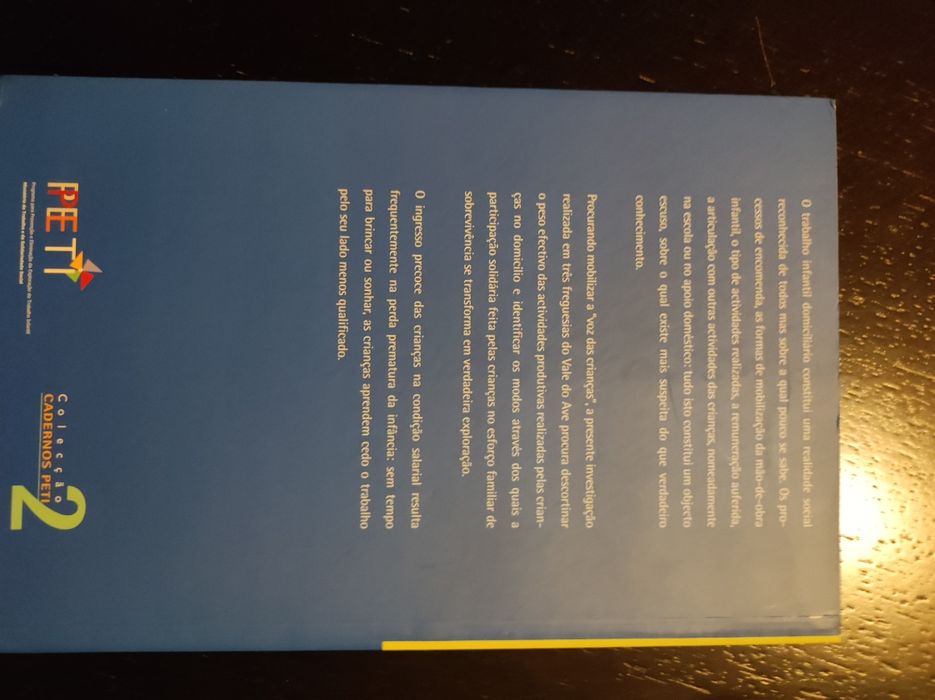 Livro Trabalho domiciliário infantil