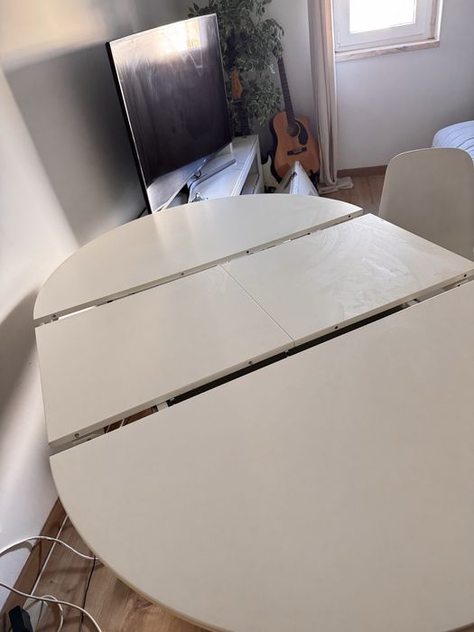 Mesa IKEA ROSENTORP extensível – excelente estado