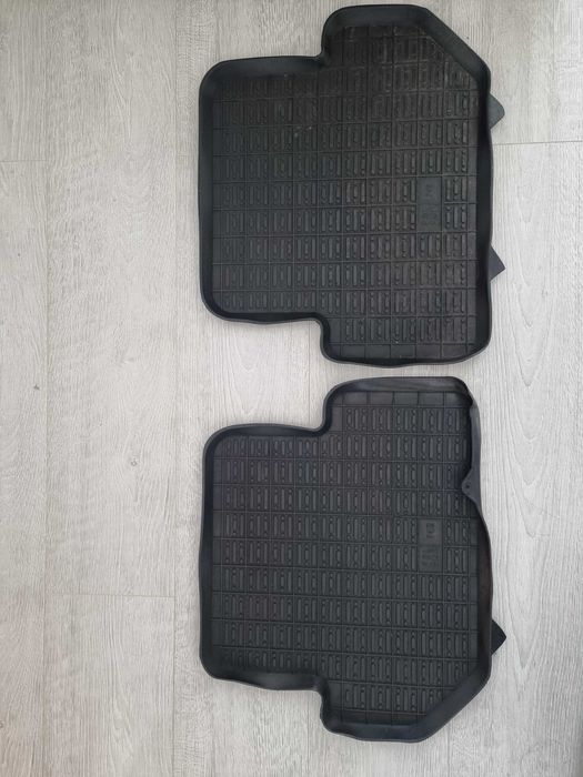 Dywaniki gumowe uniwersalne tylne