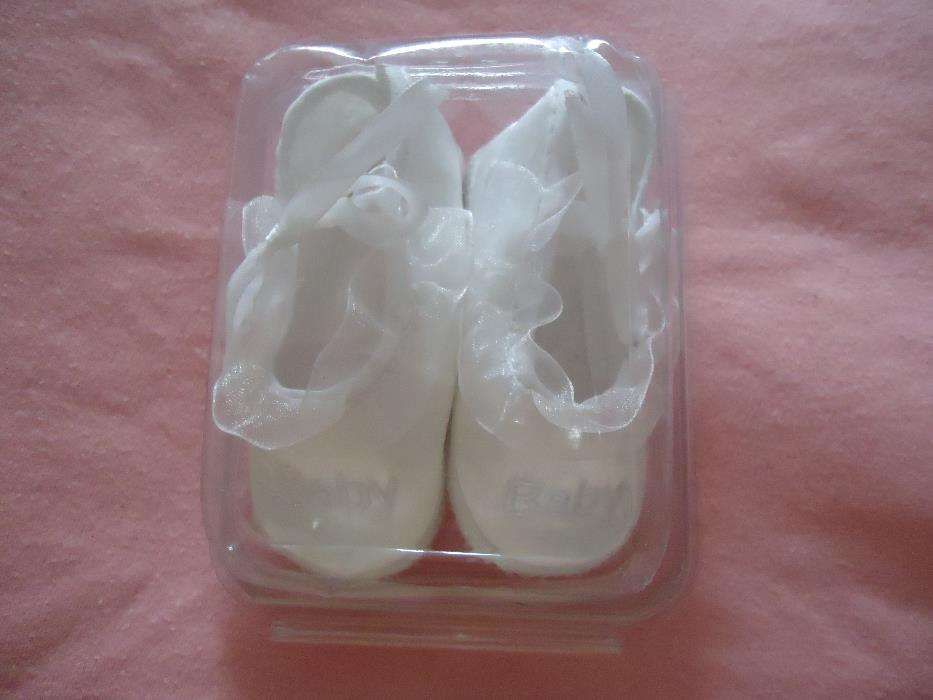 sukienka ubranko do chrztu z czapeczka welon torebka buciki