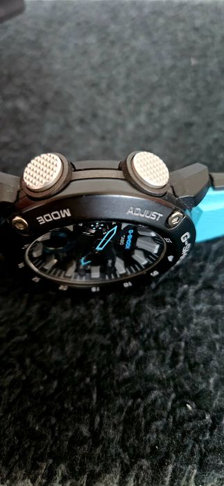 Sprzedam Casio G-Shock Ga-2000-1A2
