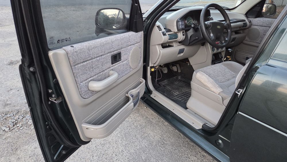 Land Rover Freelander 2.0д.
