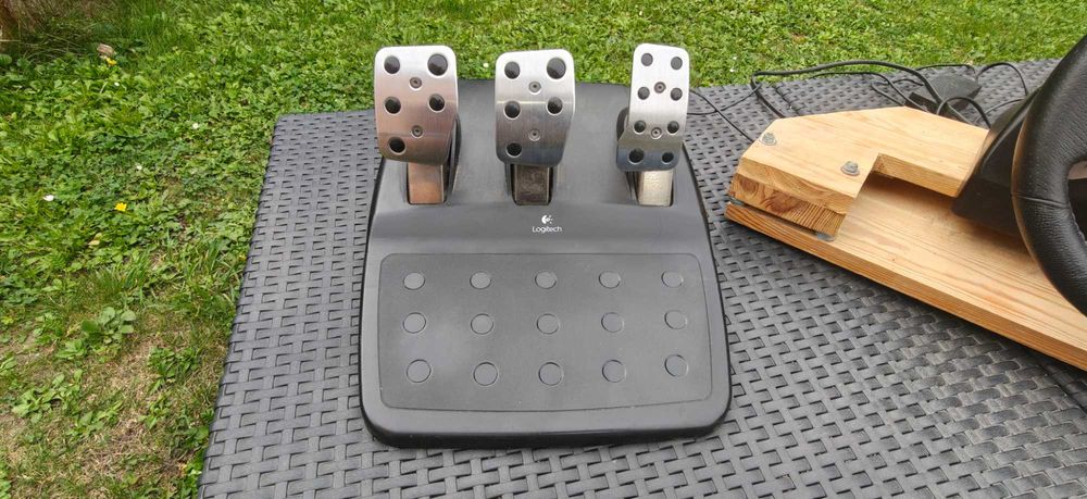Kierownica Logitech G27 + Shifter + Ręczny