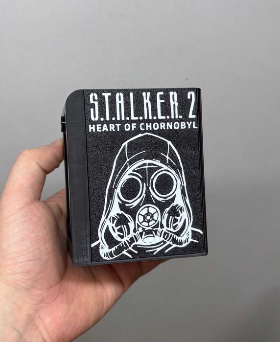 Контейнер для колекційних карток STALKER