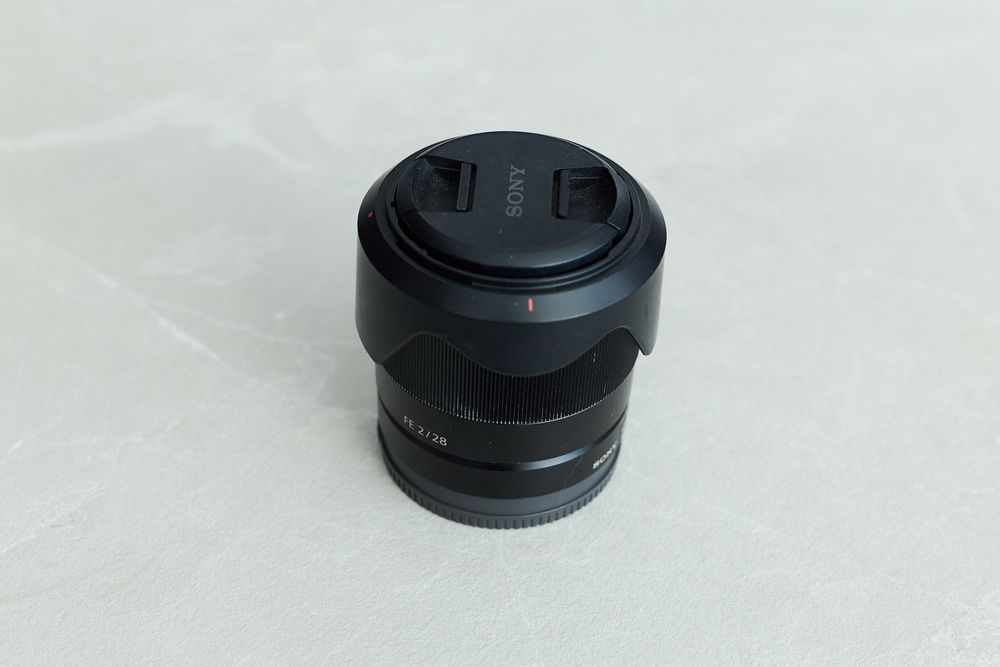 Sony 28mm f2 - w pełni sprawny