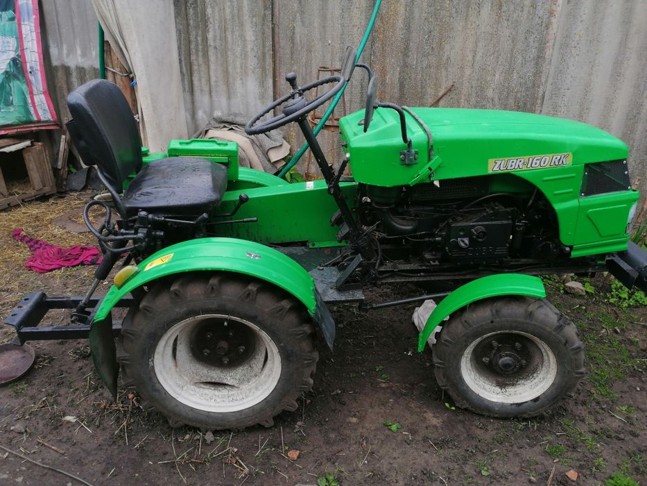 Міні-трактор Зубр-160RK і все навісне до нього