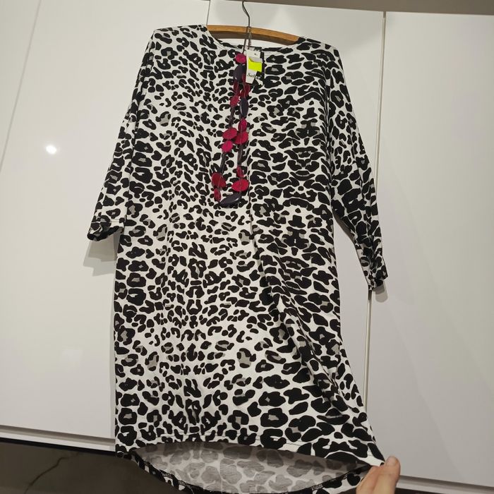 Nowa z metka Sukienka tunika w panterkę 44 Polska produkcja