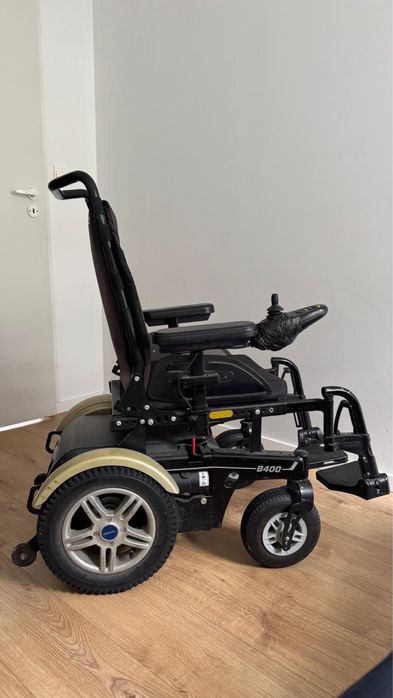 Wózek inwalidzki elektryczny OttoBock B400