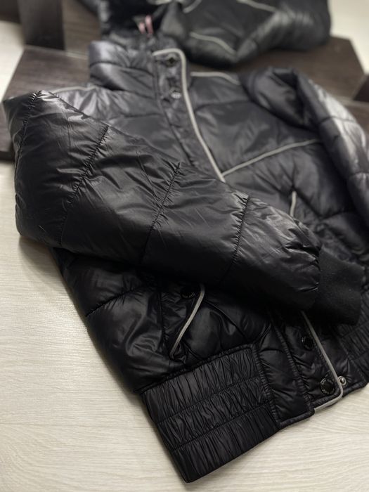 Жіноча куртка-бомбер Amy Gee