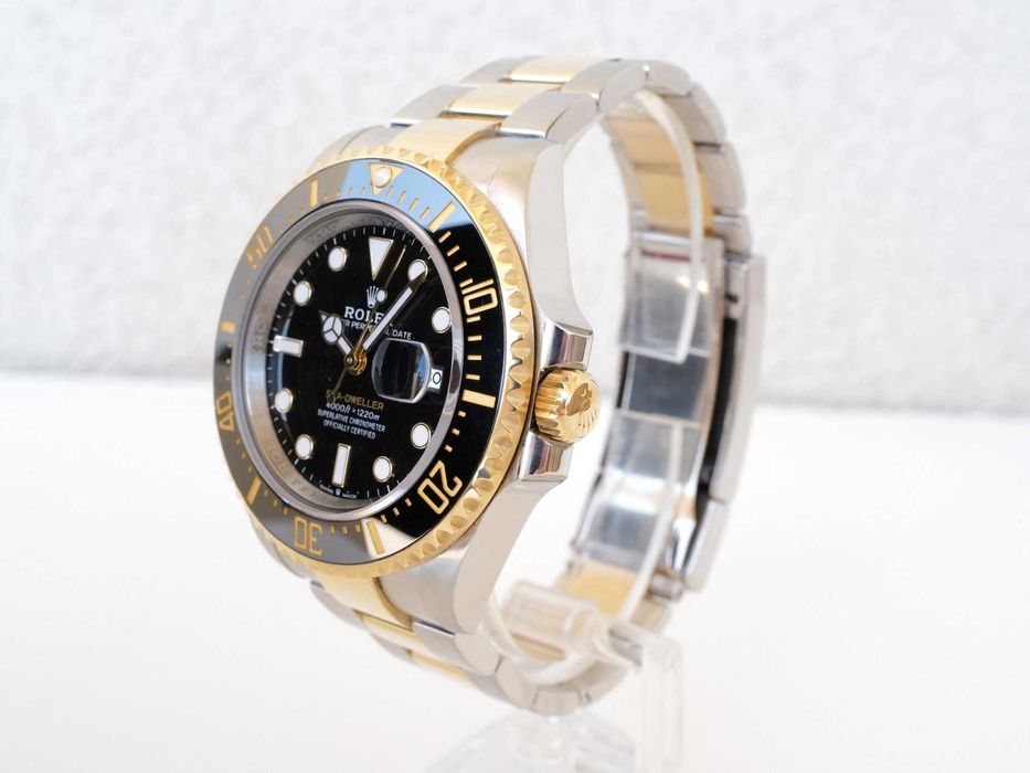 Rolex Sea-Dweller Steel 18K Yellow Gold 43mm (2023)