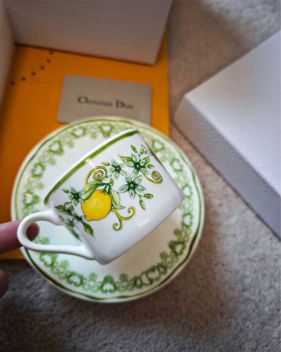 Набор посуды Dior