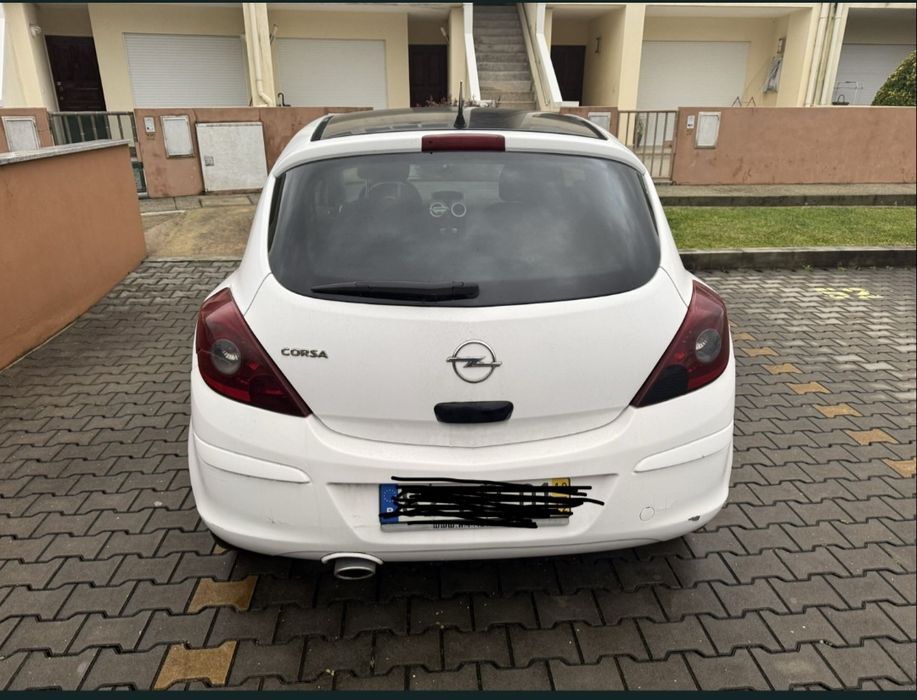 Opel Corsa Black Edition 1.2 Gasolina