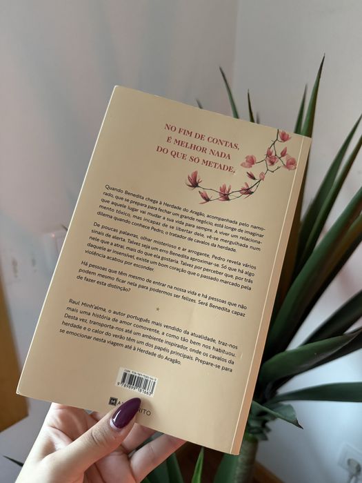 Livro "Fomos mais do que um erro"