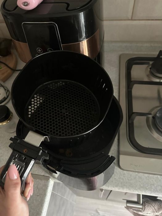 Аэрогриль bestron обменяю на кофемашину.