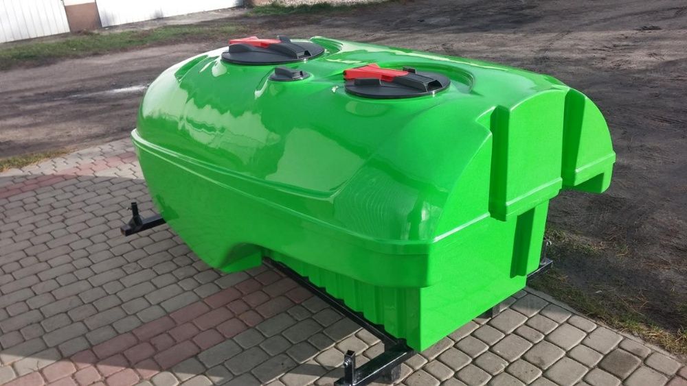 Zbiornik do opryskiwacza 1800L