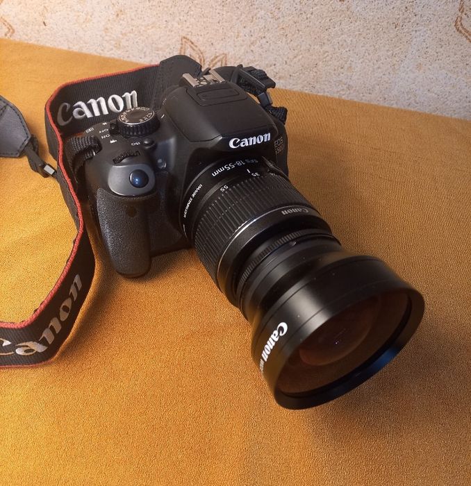 Объектив  широкоугольный для фотоаппарата Canon