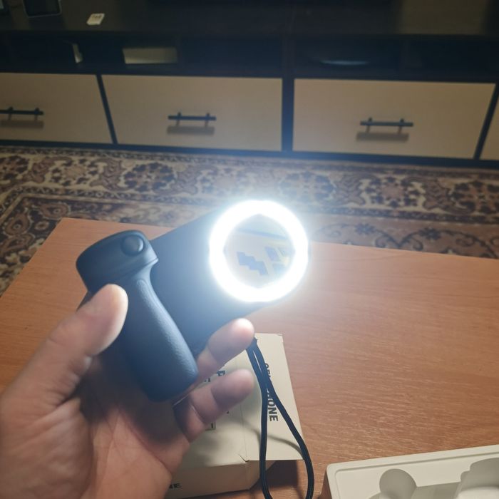 Магнитный держатель для селфи