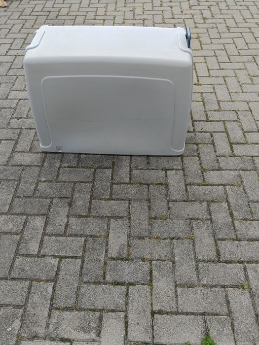 Sprzedam transporter dla zwierząt.