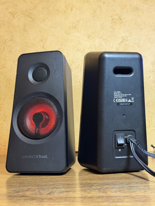 Ігрова периферія: механічна клавіатура, колонки