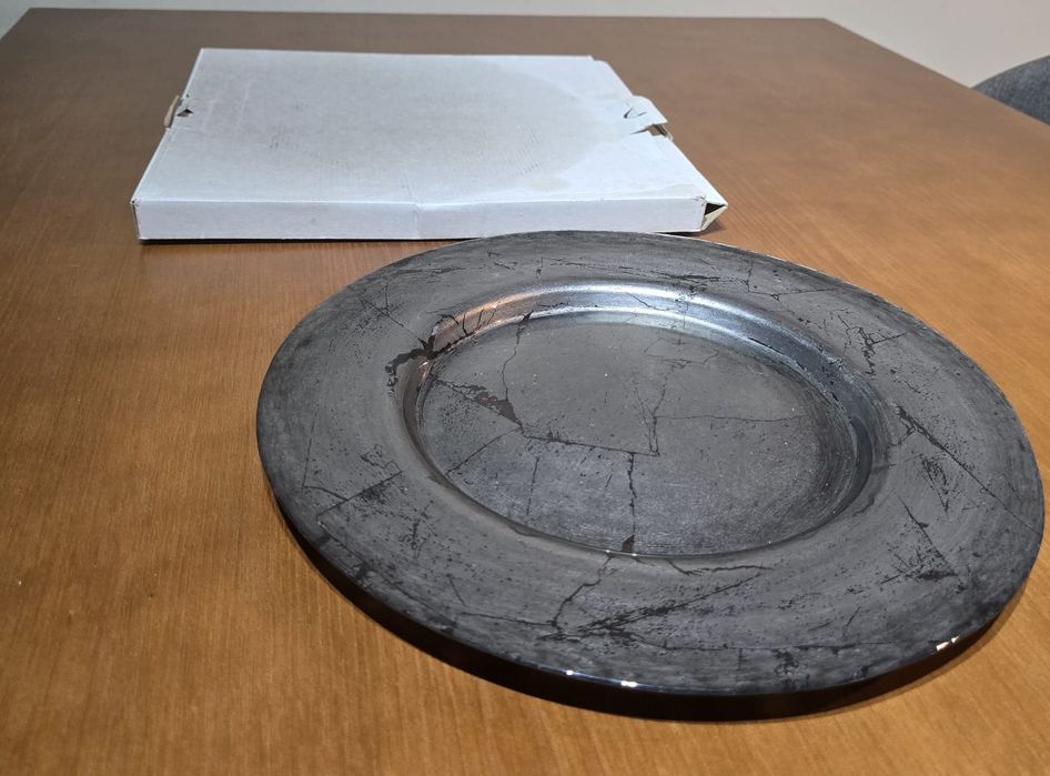 Prato decorativo novo