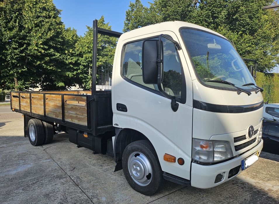 Vendo Toyota Dyna 35/33