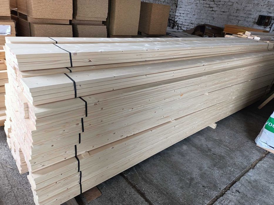 Deska 19x146x4,50m  4-str strugana, sucha, świerk