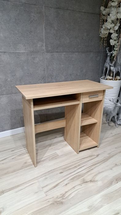 Biurko w kolorze dąb sonoma o wymiarach:90x45x75cm w bardzo dobrym stanie