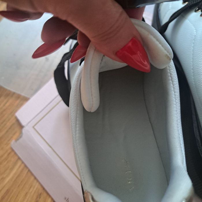 Adidasy na platformie