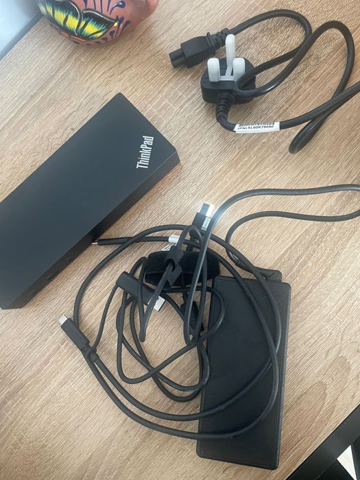 Stacja dokująca Lenovo ThinkPad Hybrid USB - Typ 40AF + Zasilacz 135W