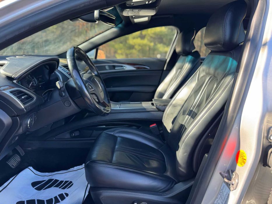 Lincoln MKZ      2018