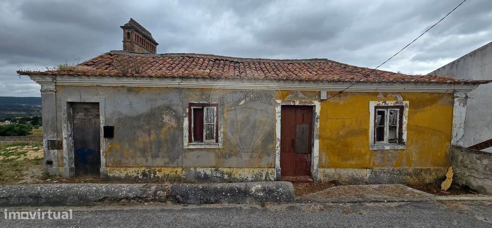 Moradia T2 para venda