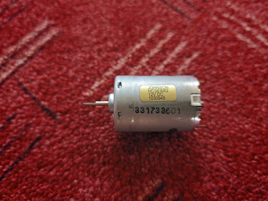 Silnik 12V, pod Bissell 12V DC 1030830, 3698V, SpotClean Pro 1558E 1558N
