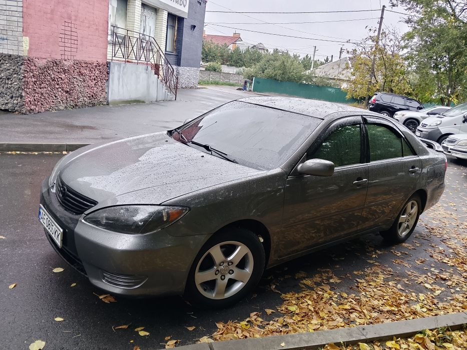 Toyota Camry  30